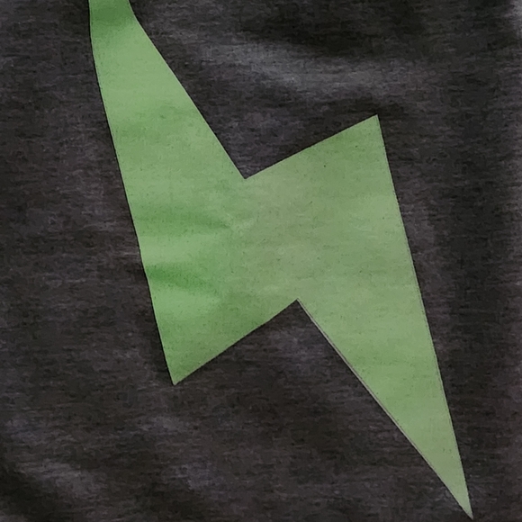 NWOT Little Mashers Glow In The Dark Lightning bolt Sweatshirt Size 7/8 Grey - Picture 3 of 11